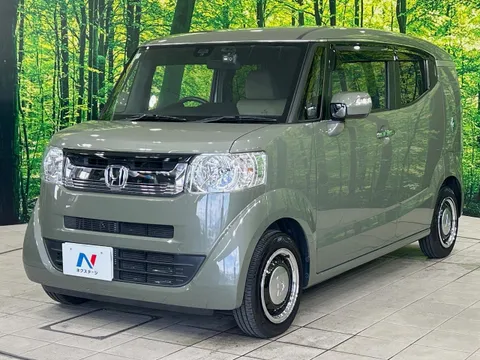 Honda N-BOX Slash