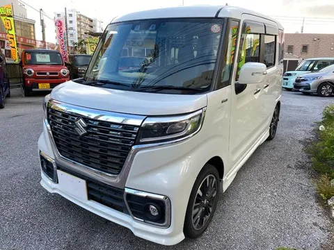 Suzuki Spacia