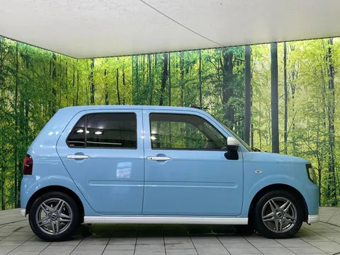Daihatsu Mira Tocot