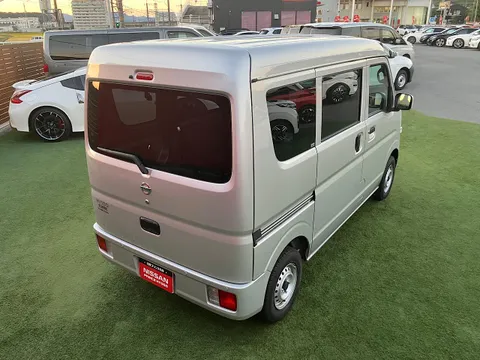 Nissan Clipper