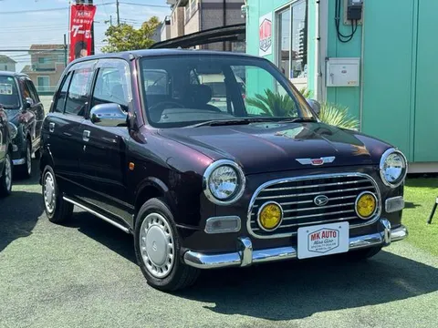 Daihatsu Mira Gino