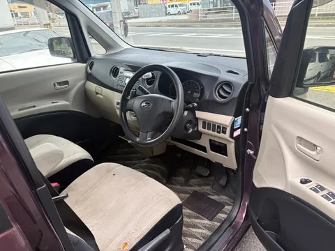 Subaru Lucra