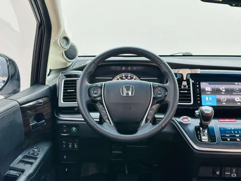 Honda Elysion
