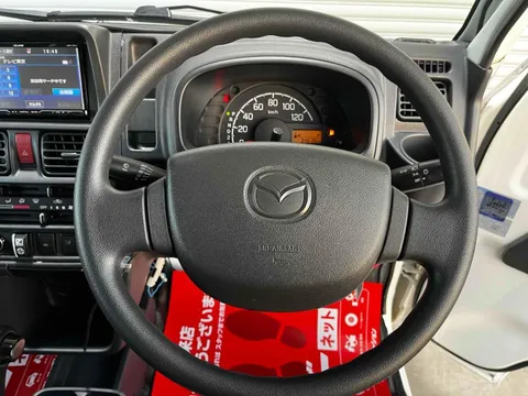 Mazda Scrum Truck