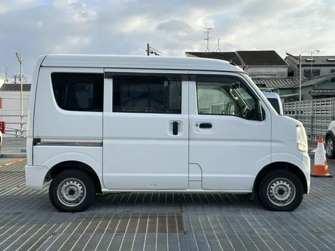 Nissan Clipper