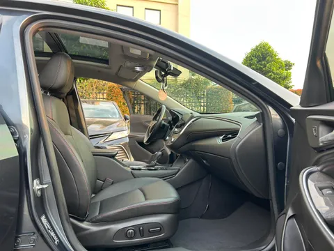 Chevrolet Malibu XL
