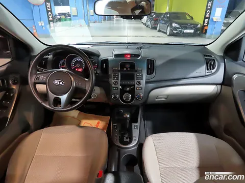 Kia Cerato (Forte)