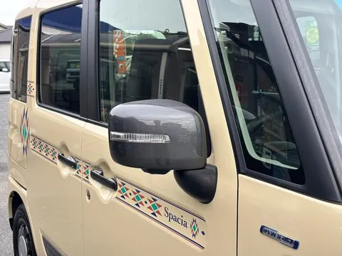 Suzuki Spacia Gear