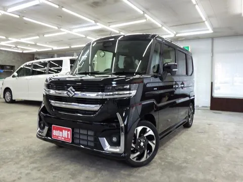 Suzuki Spacia Custom