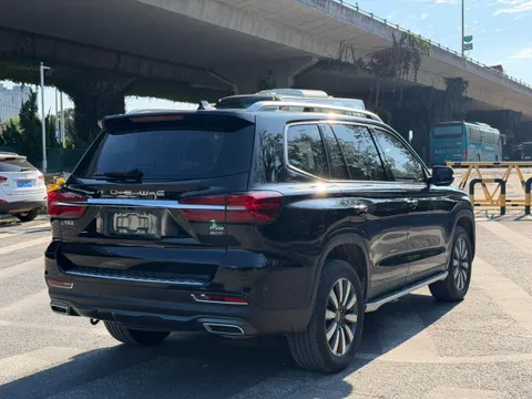 Roewe RX8