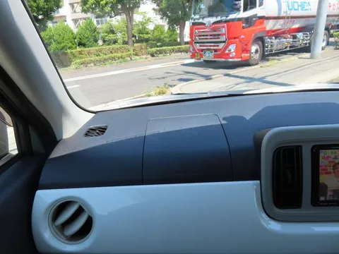 Daihatsu Mira Tocot