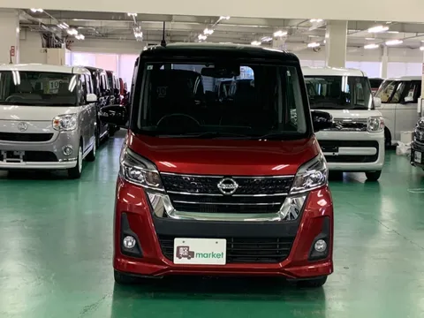 Nissan Dayz Roox