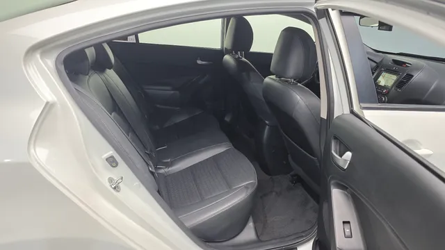Kia Cerato (K3)