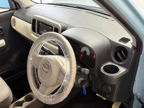 Daihatsu Mira Tocot