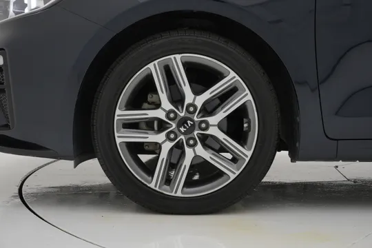Kia Cerato (K3)