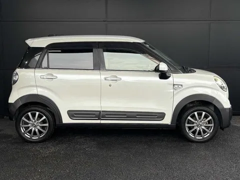 Toyota Pixis Joy