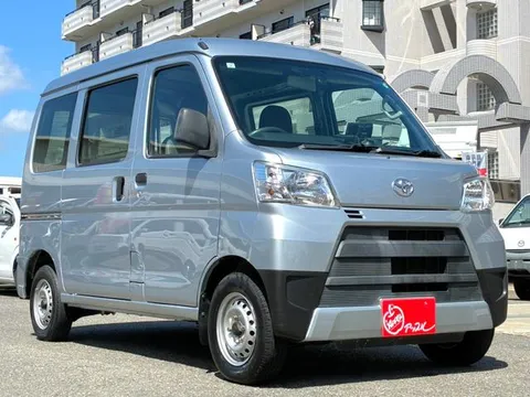 Toyota Pixis Van