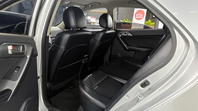 Kia Cerato (Forte)