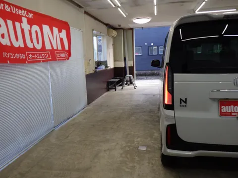 Honda N-BOX Custom