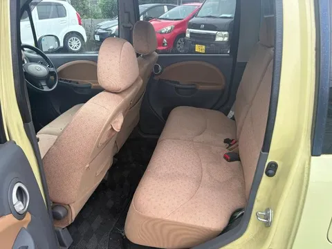 Daihatsu Move Latte