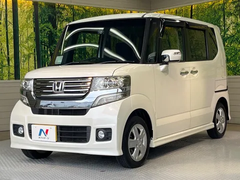 Honda N-BOX Custom