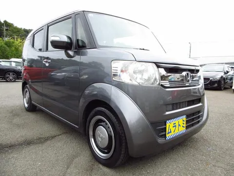 Honda N-BOX Slash