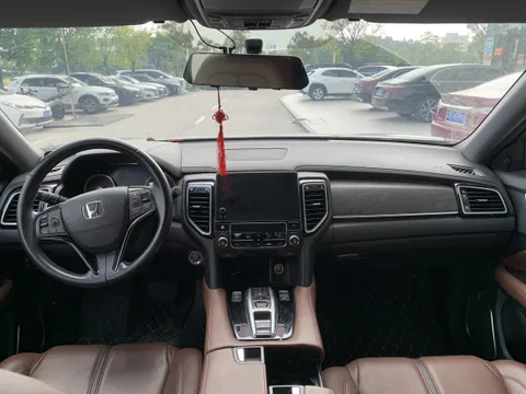 Honda UR-V