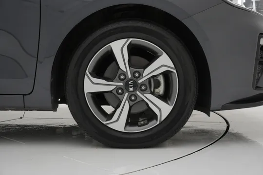 Kia Cerato (K3)