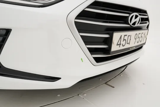 Hyundai Elantra (Avante)