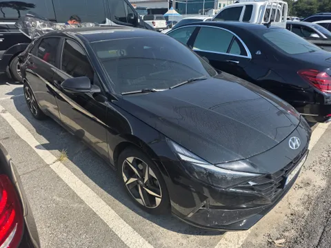 Hyundai Elantra (Avante)