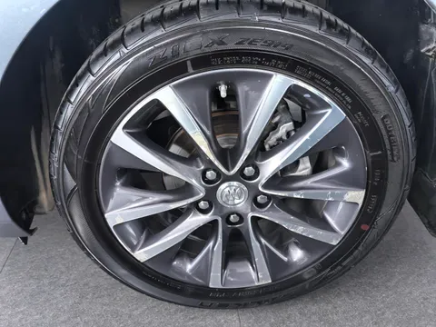 Buick GL6