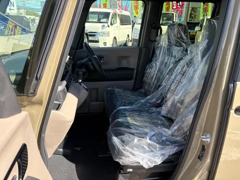 Honda N-BOX Joy