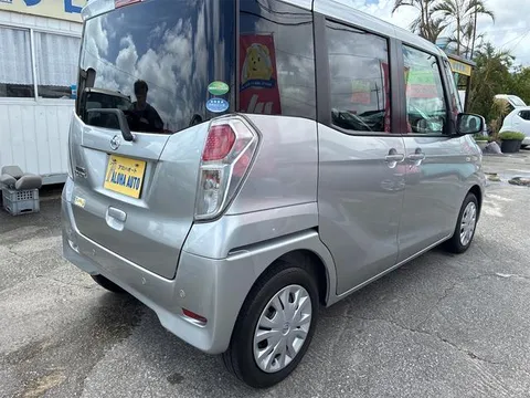 Nissan Dayz Roox