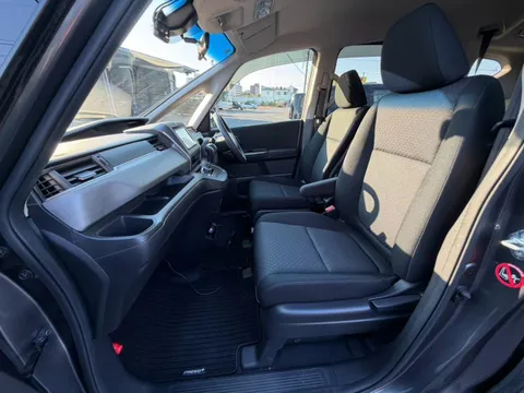 Honda Freed Plus