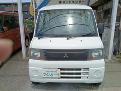 Mitsubishi Minicab Van