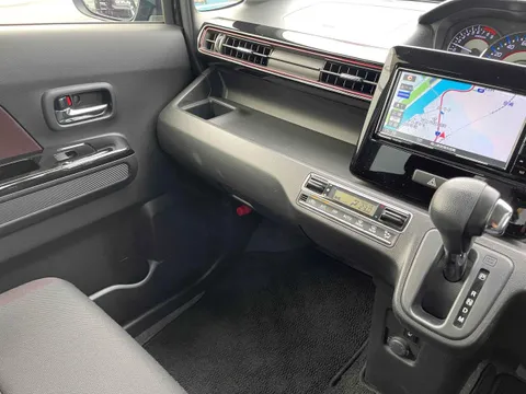 Suzuki Wagon R Stingray