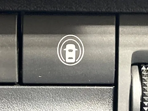Mitsubishi eK X