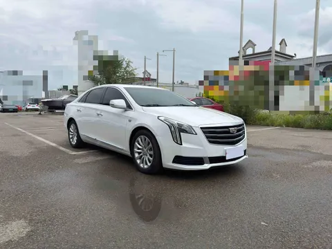 Cadillac XTS