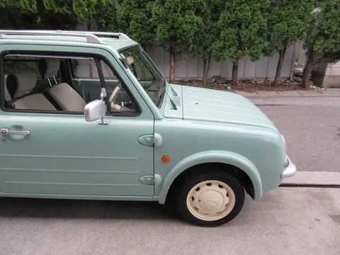 Nissan Pao