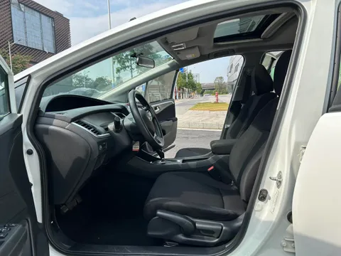 Honda Jade