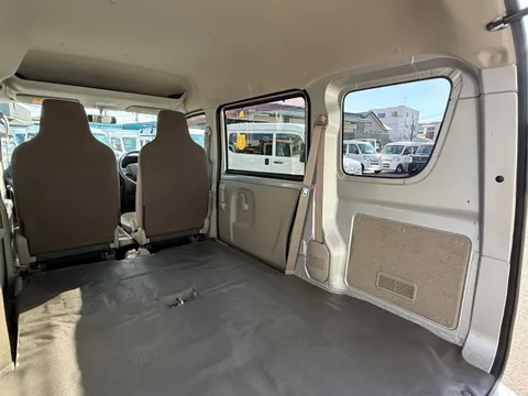 Mitsubishi Minicab Van