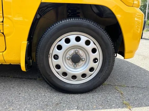 Daihatsu Naked