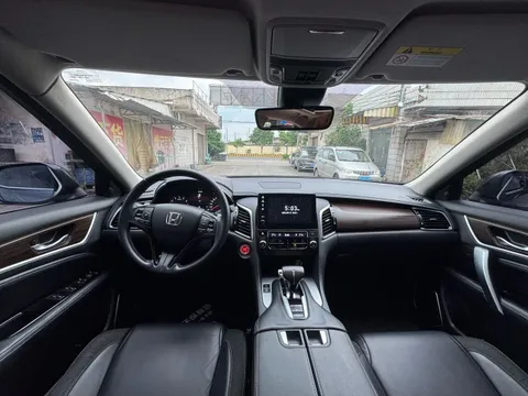 Honda Avancier