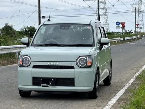 Daihatsu Mira Tocot