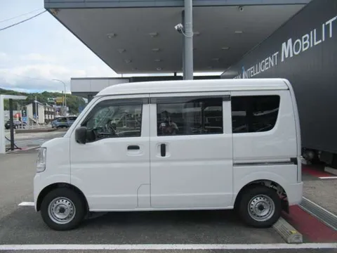 Nissan Clipper