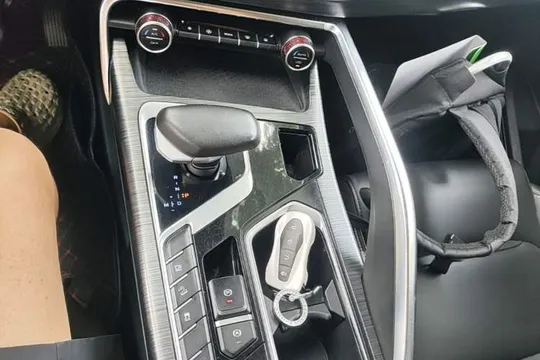 Geely Monjaro