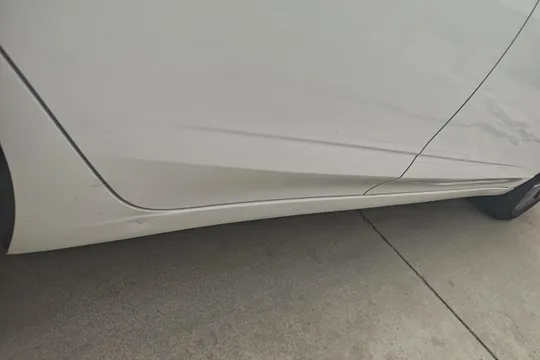 Roewe i5