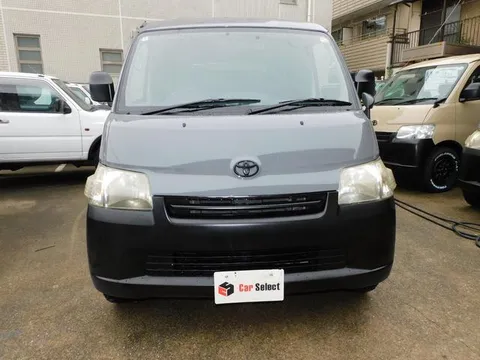 Toyota TownAce Van