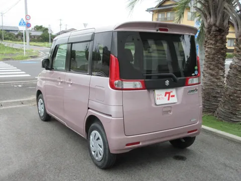 Suzuki Spacia