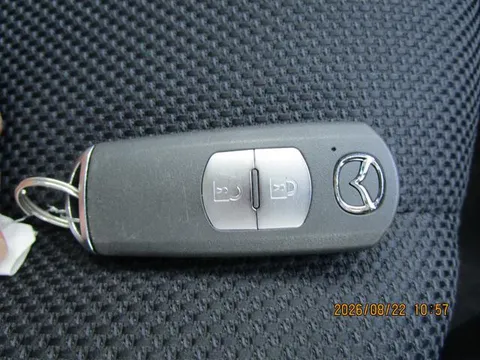 Mazda Verisa